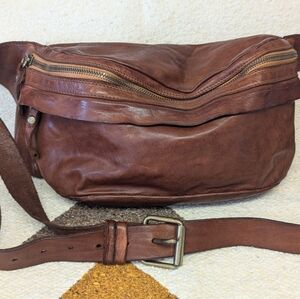 CAMPOMAGGI SANTARCANGELO/BRATO SLING BAG *EXCELLENT CONDITION*